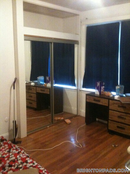 Building Photo - 39 Mt Hood Rd