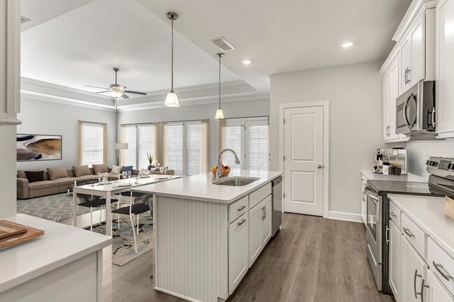 Building Photo - 418 Butler Rd