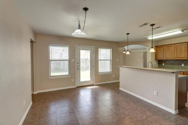 Building Photo - 2334 Mystic Star Dr