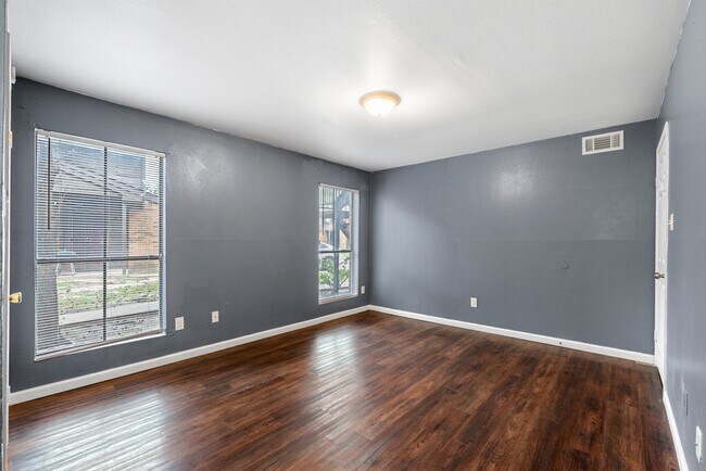 Building Photo - 7200 W T C Jester Blvd