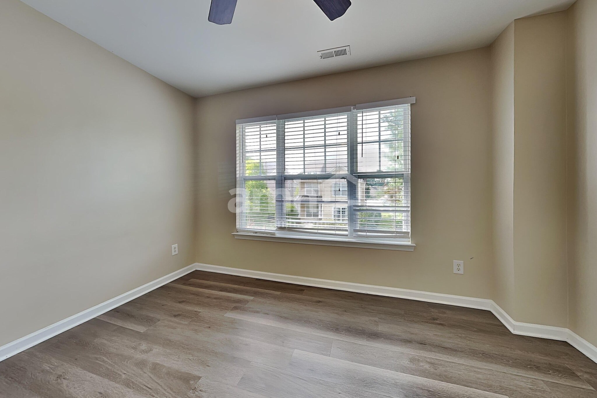 Building Photo - 13555 Aldenbrook Dr
