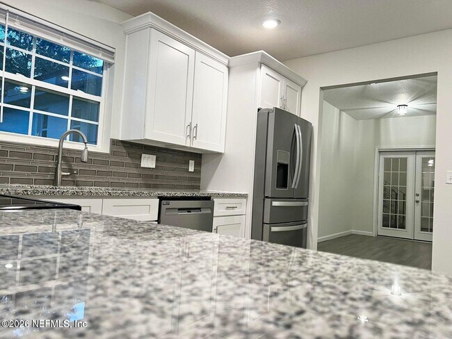 Building Photo - 1961 New Haven Rd