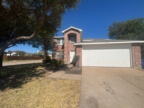 Building Photo - 1424 Krista Dr