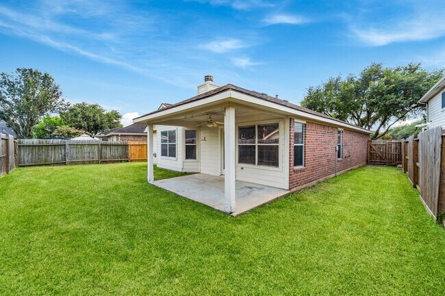 Building Photo - 4766 Wind Trace Dr