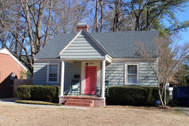 Building Photo - 1804 Anderson St NW