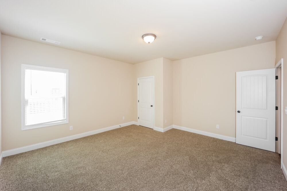 Building Photo - 2386 Walker Dr