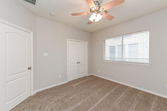 Building Photo - 21822 Mystic Point Ct