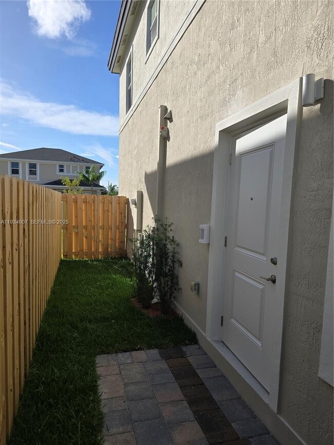 Building Photo - 13357 SW 274th St