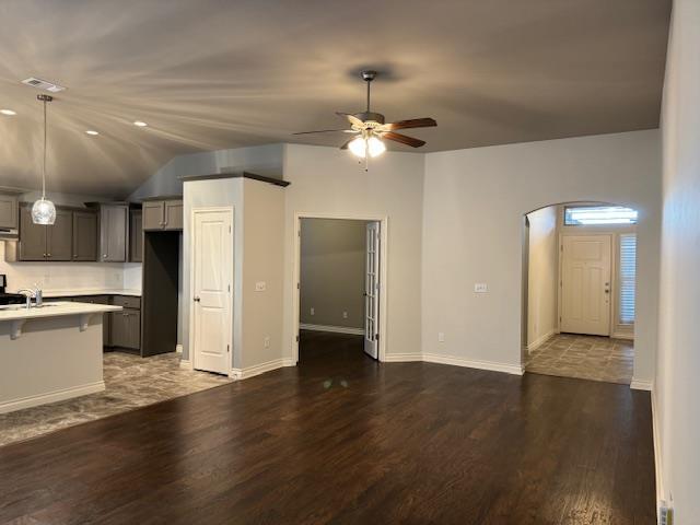 Building Photo - 1007 Eaglerock Ln