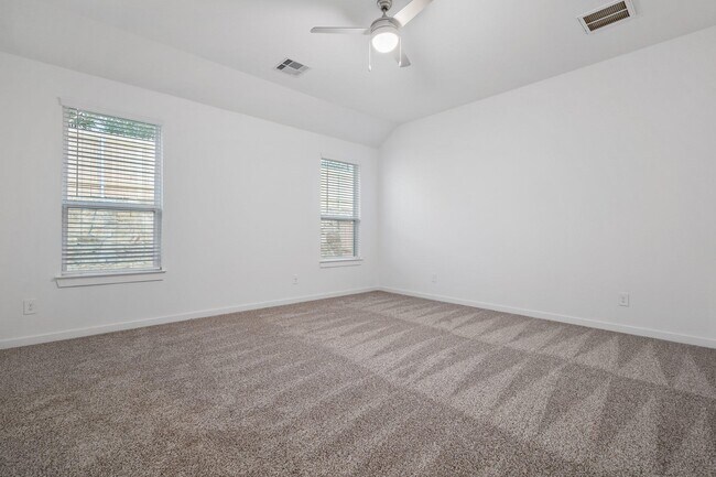 Building Photo - 13329 Big Sky Ct