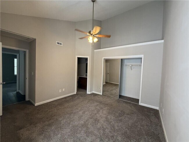 Building Photo - 1101 Sandy Ln Dr