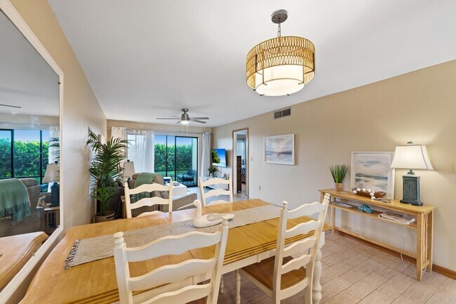 Building Photo - 7420 S Ocean Dr