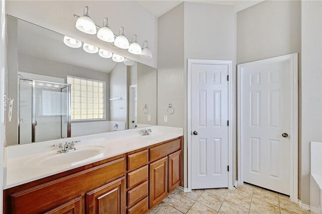 Building Photo - 23 Juniper Berry Way