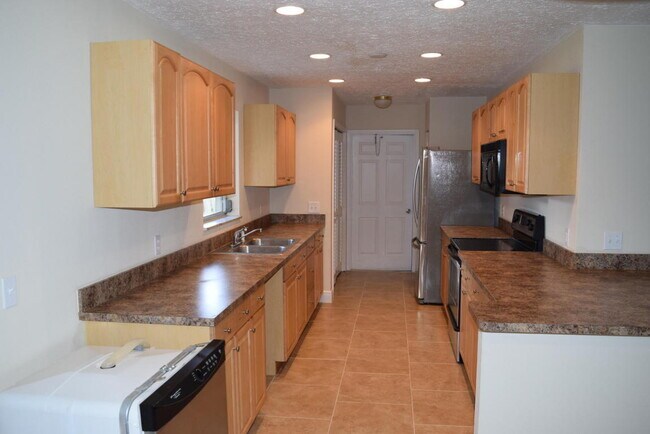 Building Photo - Home for Rent