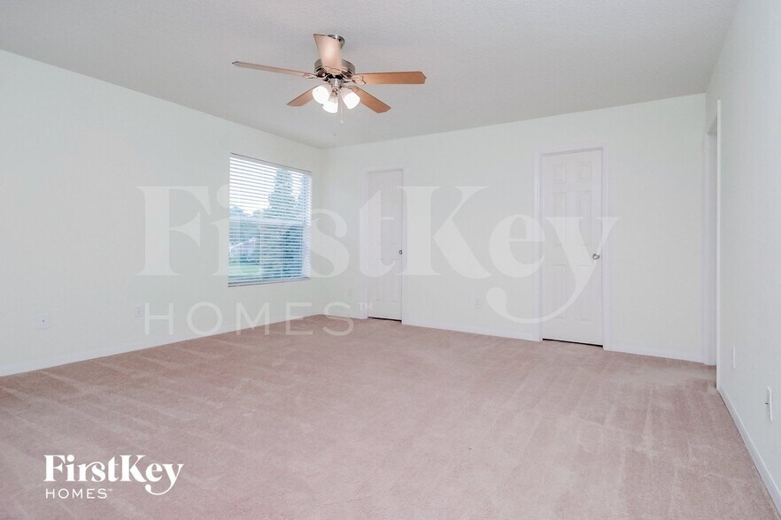 Building Photo - 17006 Falconridge Rd