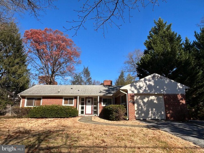 Building Photo - 4111 Saul Rd