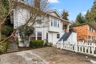 Building Photo - 5151