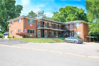 Building Photo - 751 Chamberlain Pl