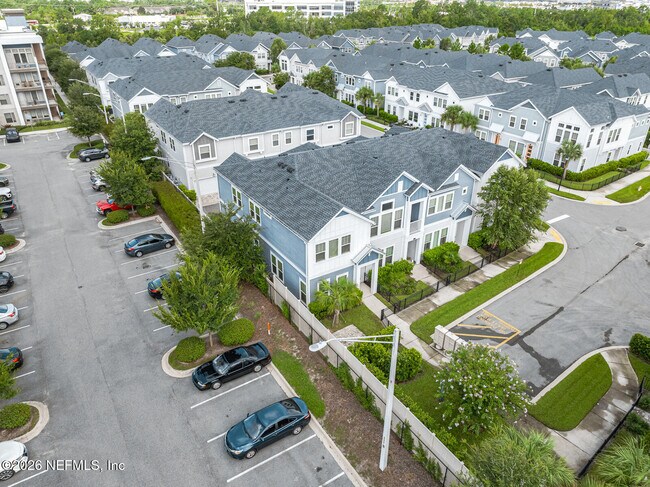 Building Photo - 7440 Loggerhead Ct