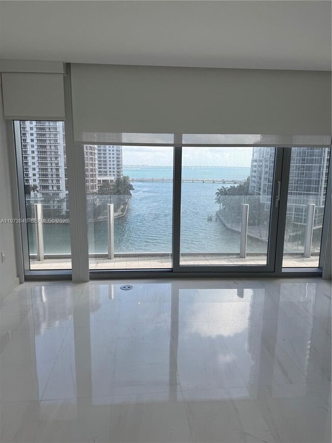 Building Photo - 300 Biscayne Blvd Way