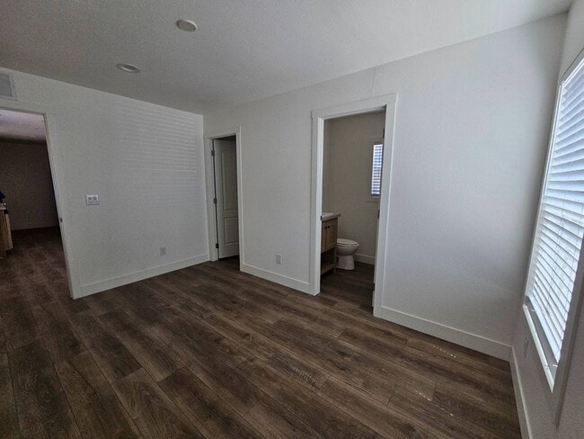 Building Photo - 1409 N French St