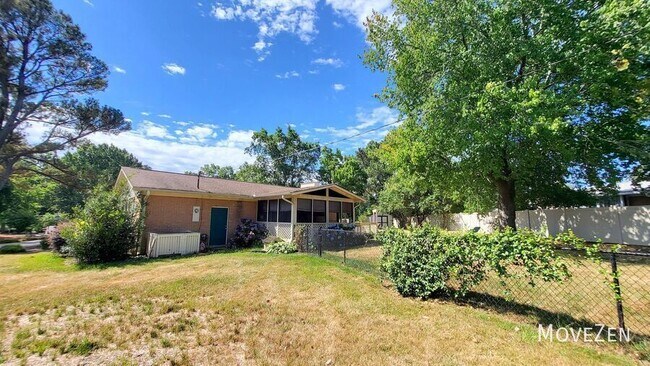 Building Photo - 5404 Olive Rd