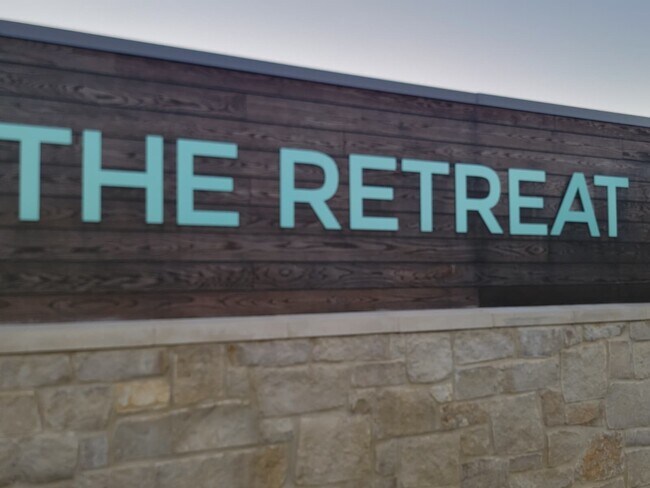 Building Photo - 3061 Avenida Sonoma Dr