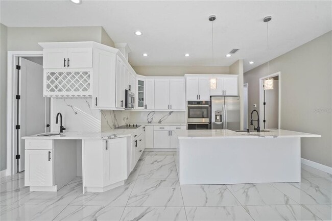 Building Photo - 3310 W Cherry St