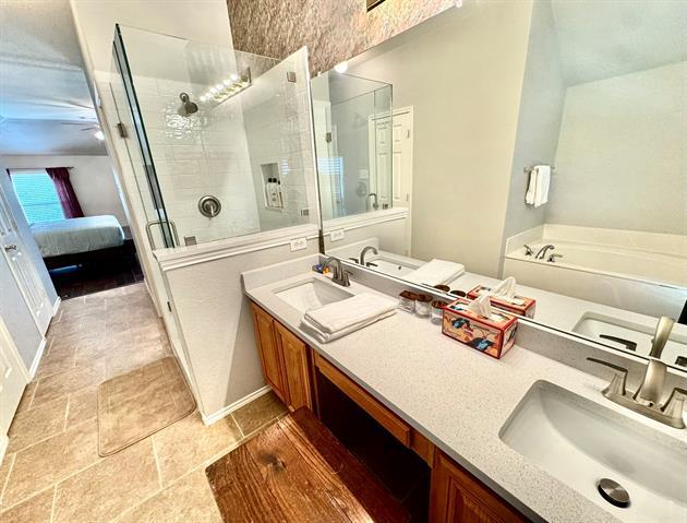 Building Photo - 2429 Deer Horn Dr