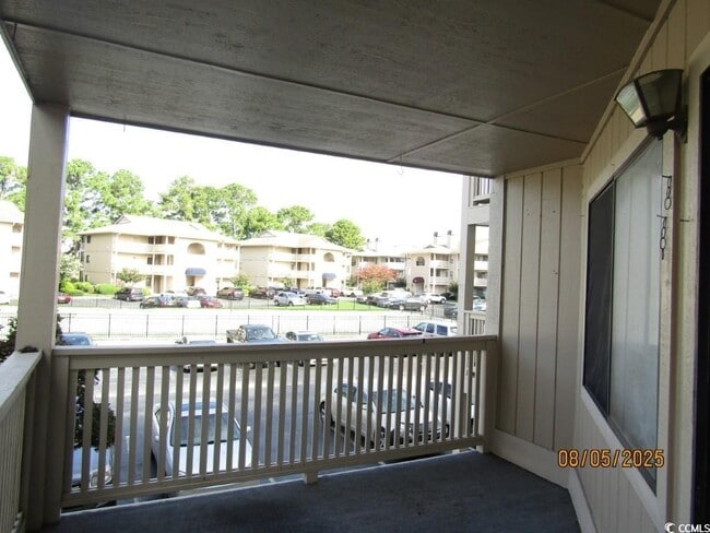 Building Photo - 4222 Pinehurst Cir