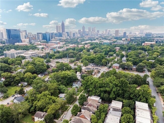 Building Photo - 1220 State St NW