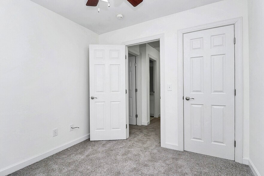 Exit to hall - 35 McCurdy St NW