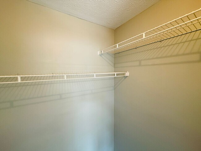 Building Photo - 6709 Preston Woods Unit 8~ Newly Renovated...