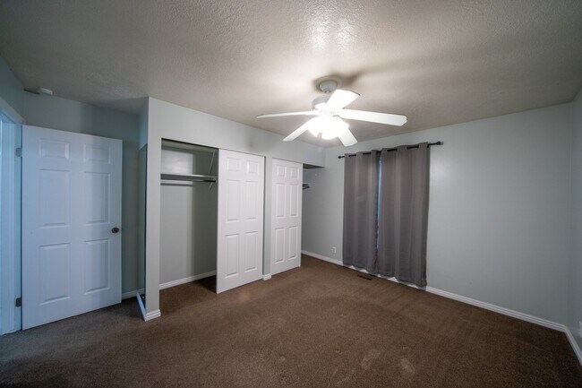 Building Photo - 1784 N 600 E