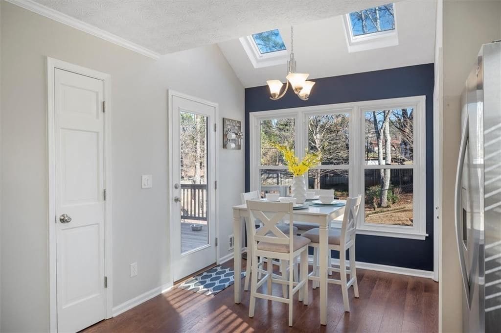 Building Photo - 4508 Pine Hill Terrace NE