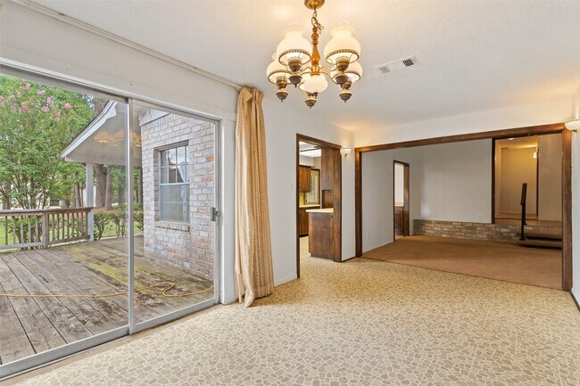 Building Photo - 13750 Cedar Hill Rd