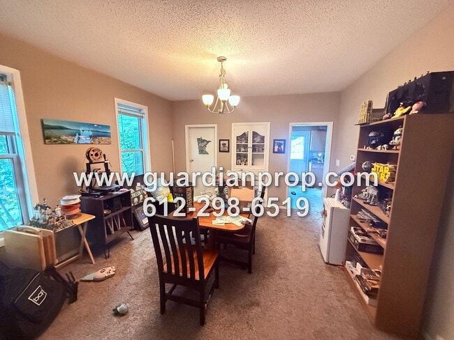 Building Photo - House in Midway Available September 1, Updated Kitchen & Bath, Fenced Yard, 2 Car Garage