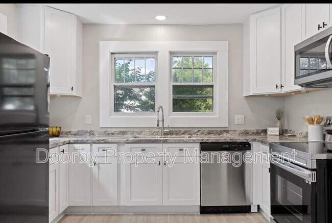 Building Photo - 1411 Marlboro Ave