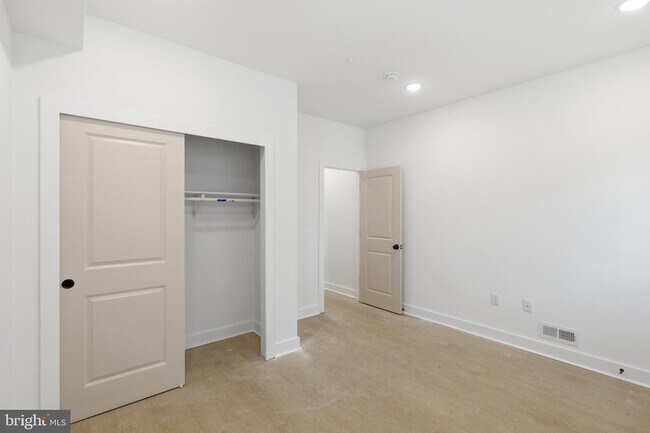 Building Photo - 2116 N 7th St