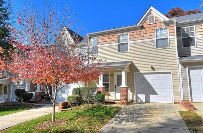 Primary Photo - 5608 Santeelah Ct