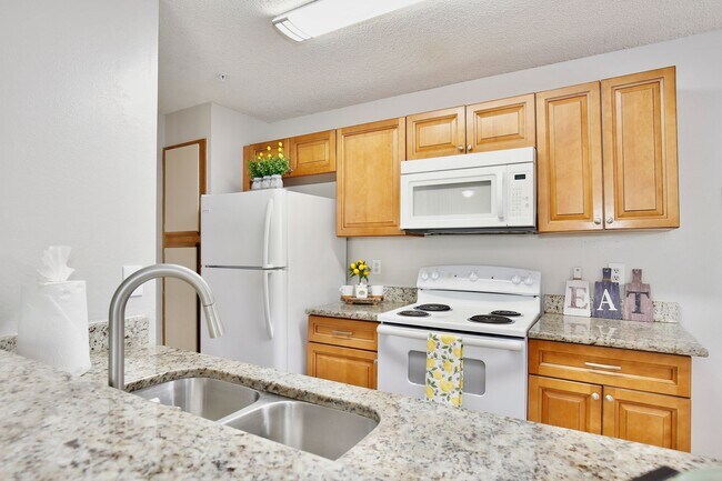 Building Photo - The Landings Condominiums