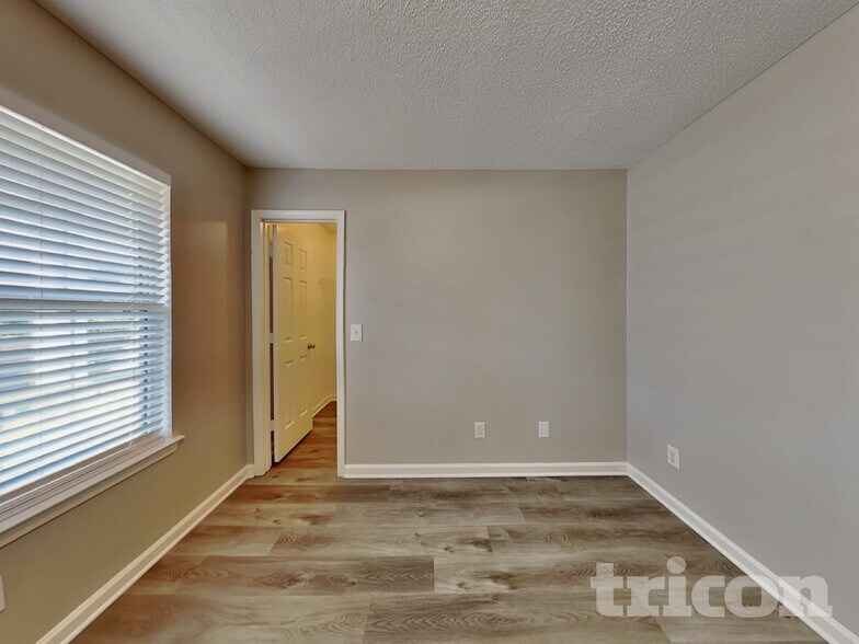 Building Photo - 714 Gibson Forest Dr