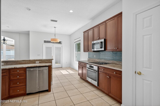 Building Photo - 10008 Sifton Ct