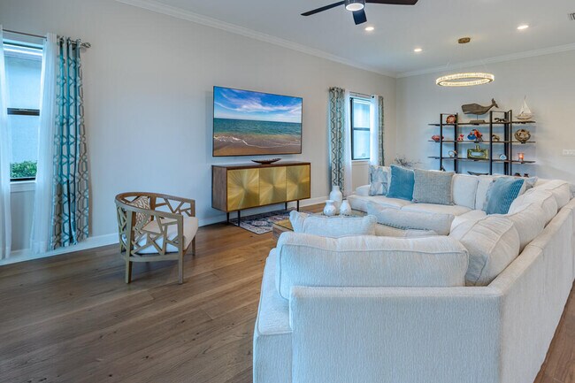 Building Photo - 559 SE Villandry Way