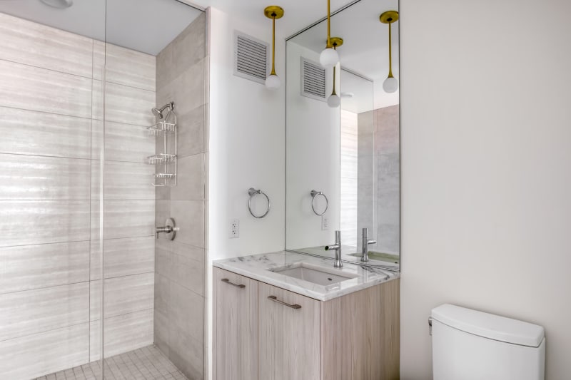 Building Photo - 630 W Randolph St