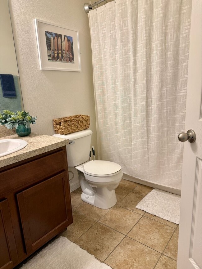 Building Photo - Sawgrass Village Townhomes 3/2.5/1 - Friendly Neighborhood lifestyle