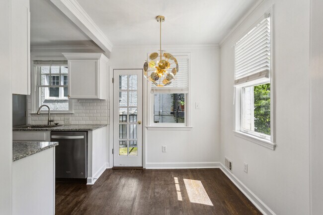 Building Photo - 1072 Piedmont Ave NE
