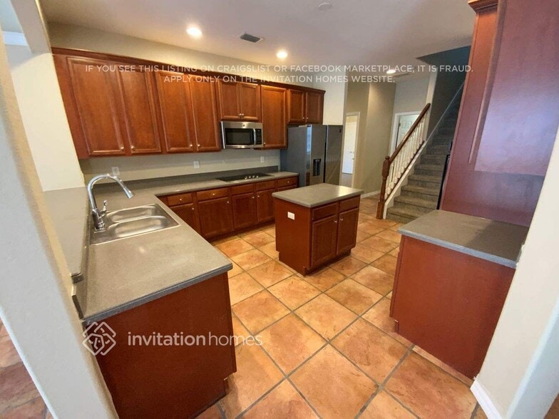 Building Photo - 4393 85th Ave Cir E