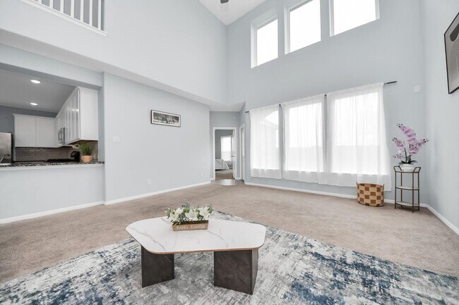 Building Photo - 208 Salange Ln