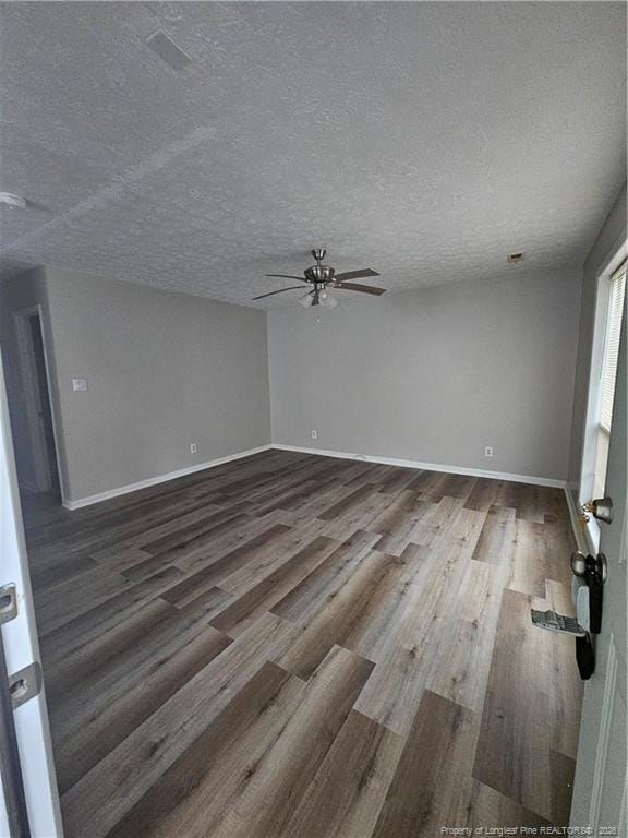 Building Photo - 797 Hedgelawn Way